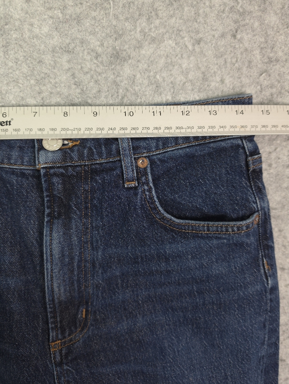 Agolde Ren Relaxed Straight Jeans In Echo Dark Blue Denim - Picture 7 of 9